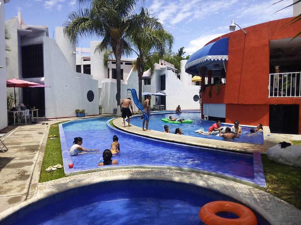 瓦兹特佩克 德萨洛罗旅游旅馆酒店 外观 照片